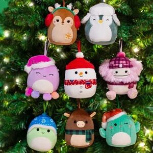NIB Squishmallows 4-inch Ornament Plush 8-pack Winter Assorted